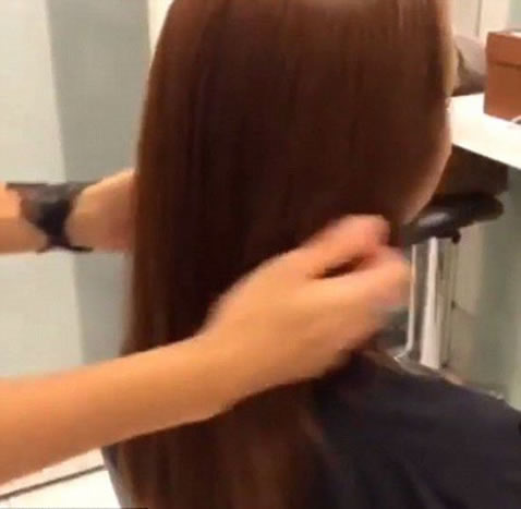激光发射法高科技的拉直头发方法