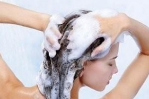 头发一周洗几次 有没有正确的洗头方法和建议