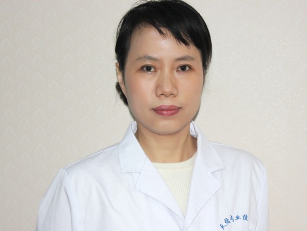 武汉科技大学附属天佑医院植发中心副主任医师朱宝琴
